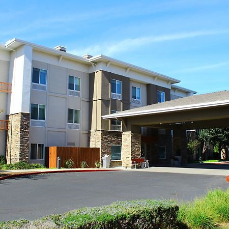 Holiday Inn Express Hotel & Suites Napa Valley-American Canyon By Ihg Экстерьер фото