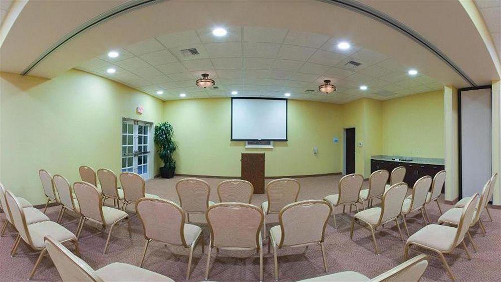 Holiday Inn Express Hotel & Suites Napa Valley-American Canyon By Ihg Экстерьер фото