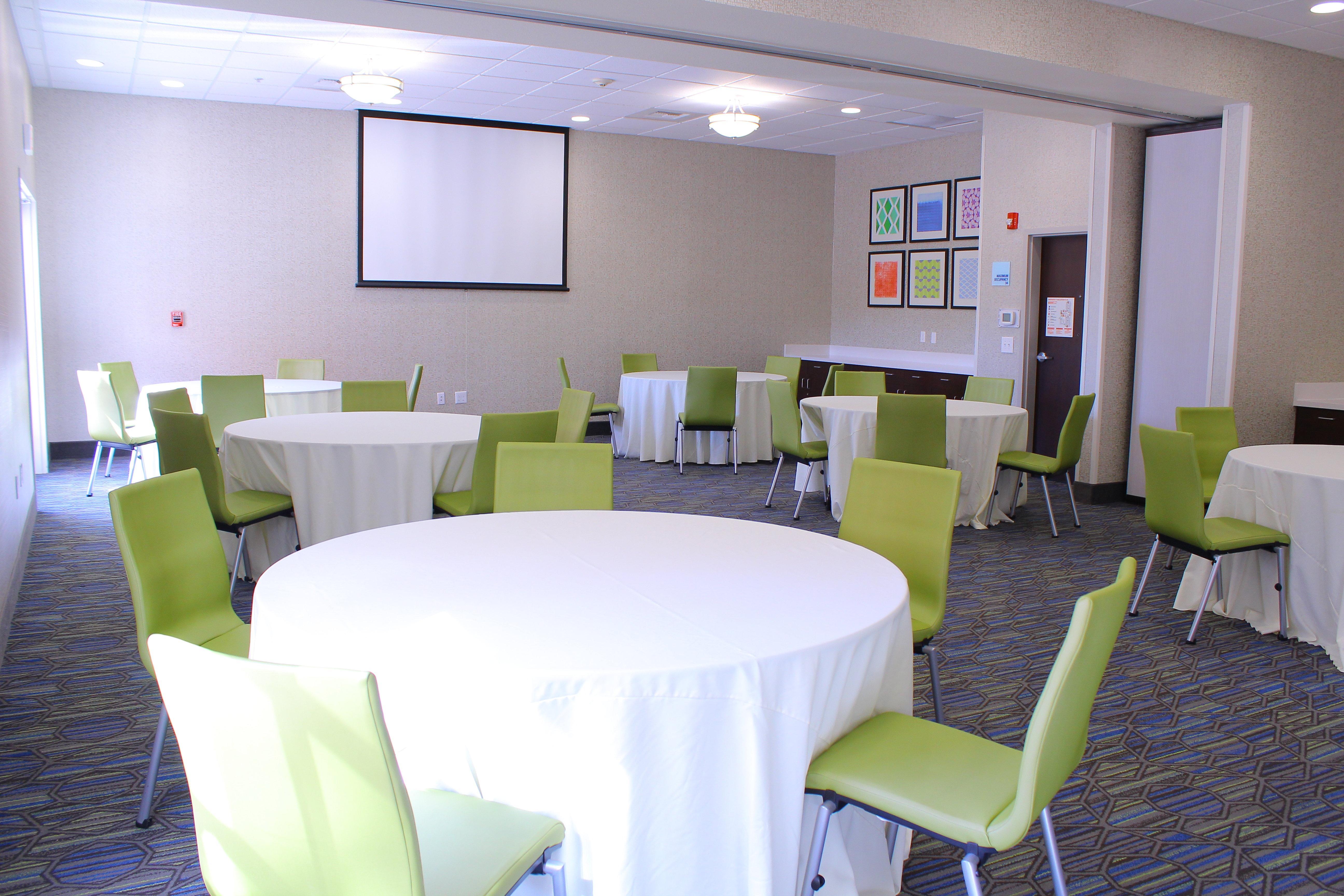 Holiday Inn Express Hotel & Suites Napa Valley-American Canyon By Ihg Экстерьер фото