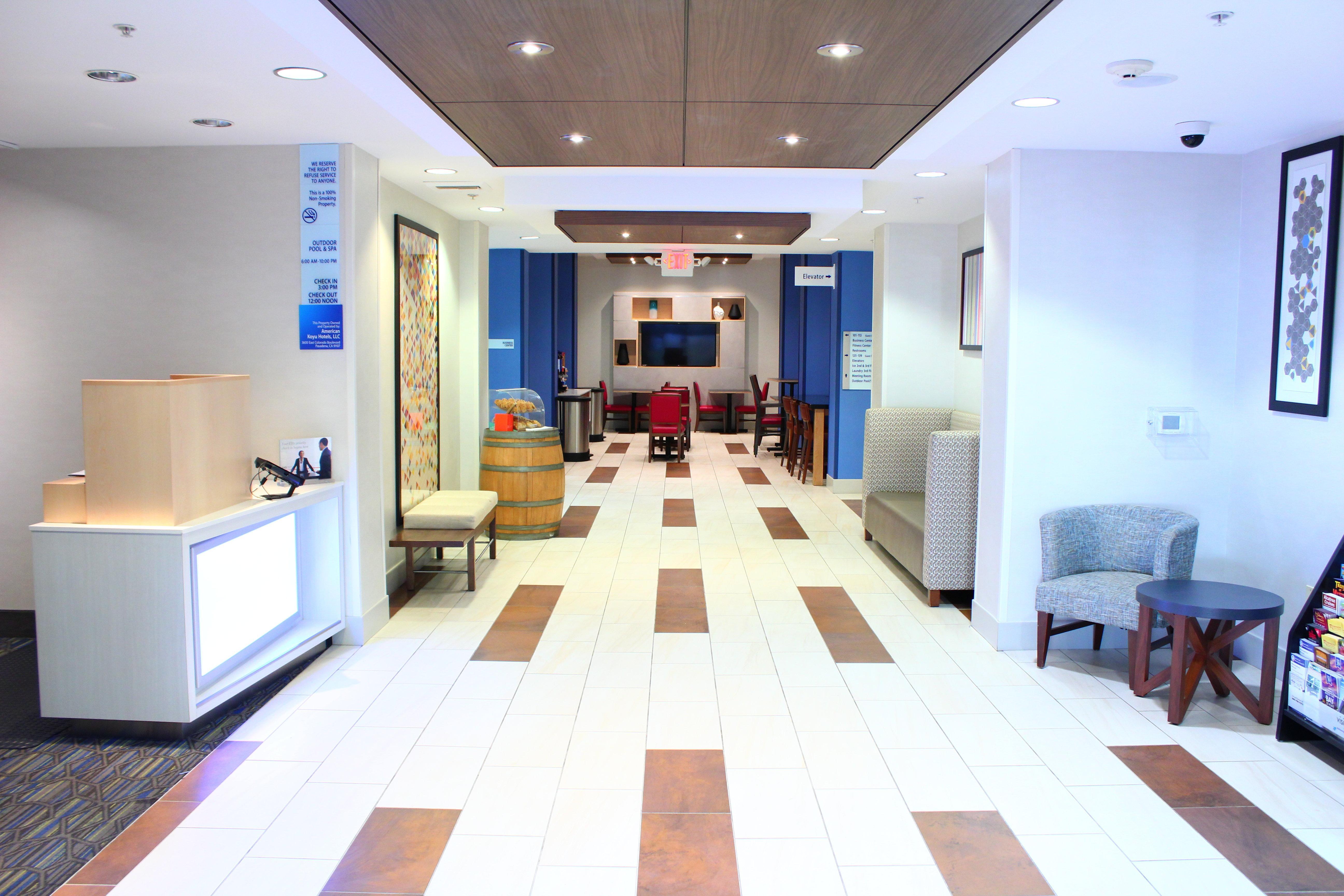 Holiday Inn Express Hotel & Suites Napa Valley-American Canyon By Ihg Экстерьер фото