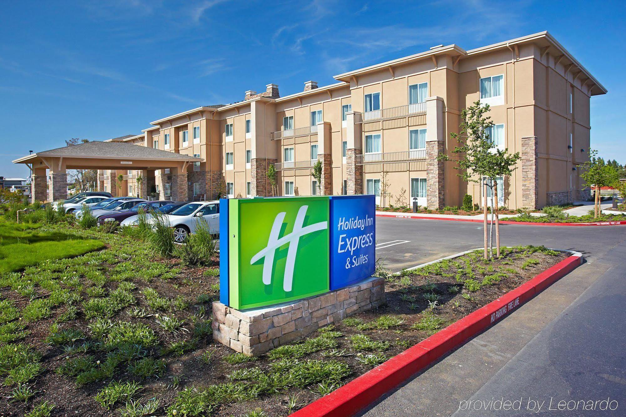 Holiday Inn Express Hotel & Suites Napa Valley-American Canyon By Ihg Экстерьер фото